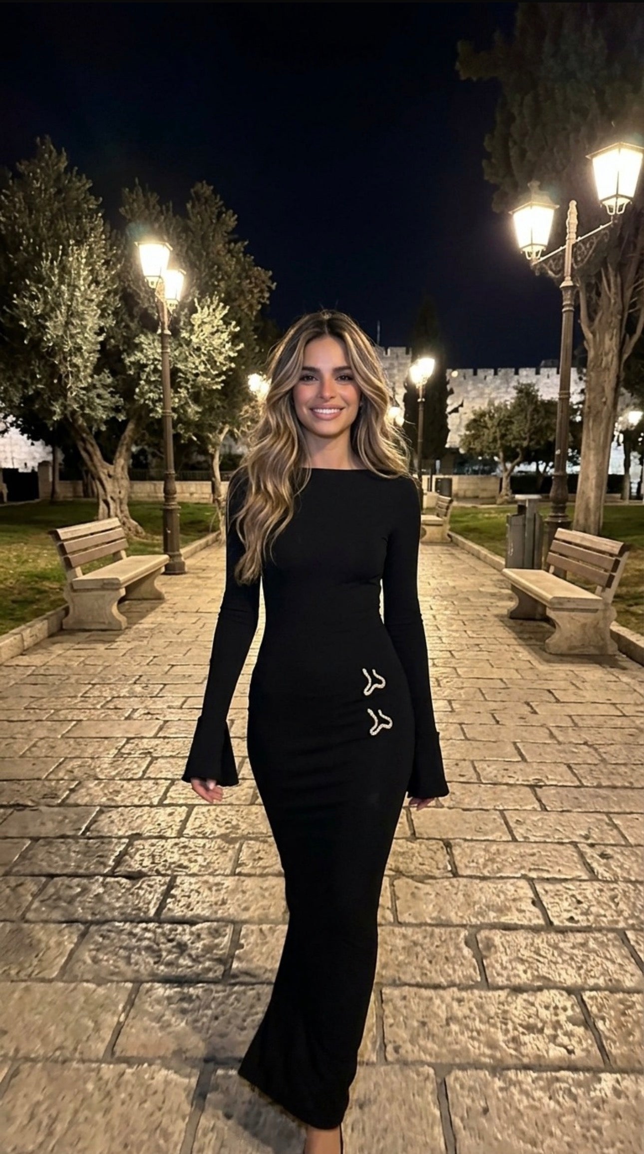 שמלה דגם - GALIA