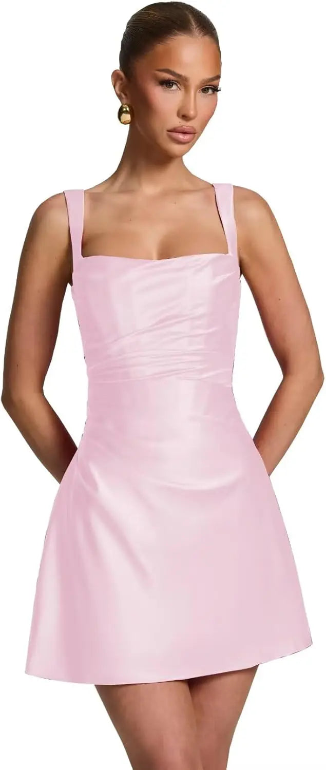 שמלת דגם - LATIN