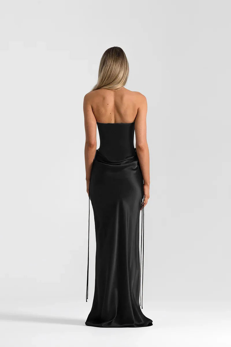 שמלת דגם - HADAS