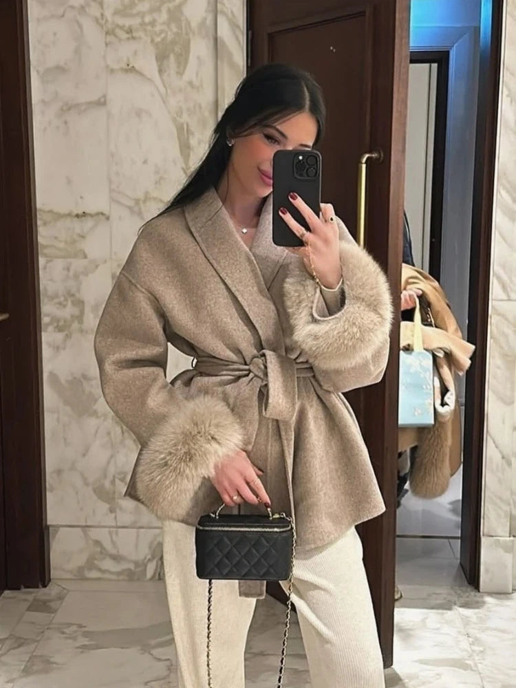 גלימה דגם - ECHLOE