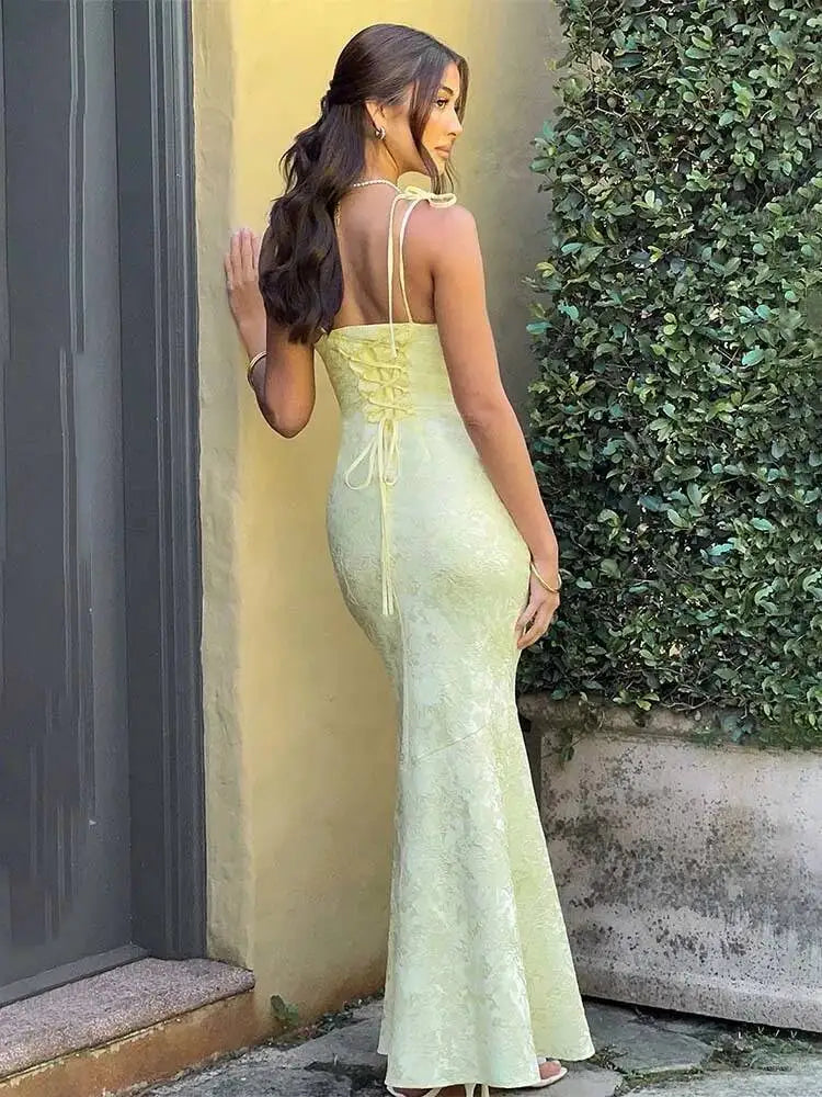 שמלת דגם - TOWNLIKE