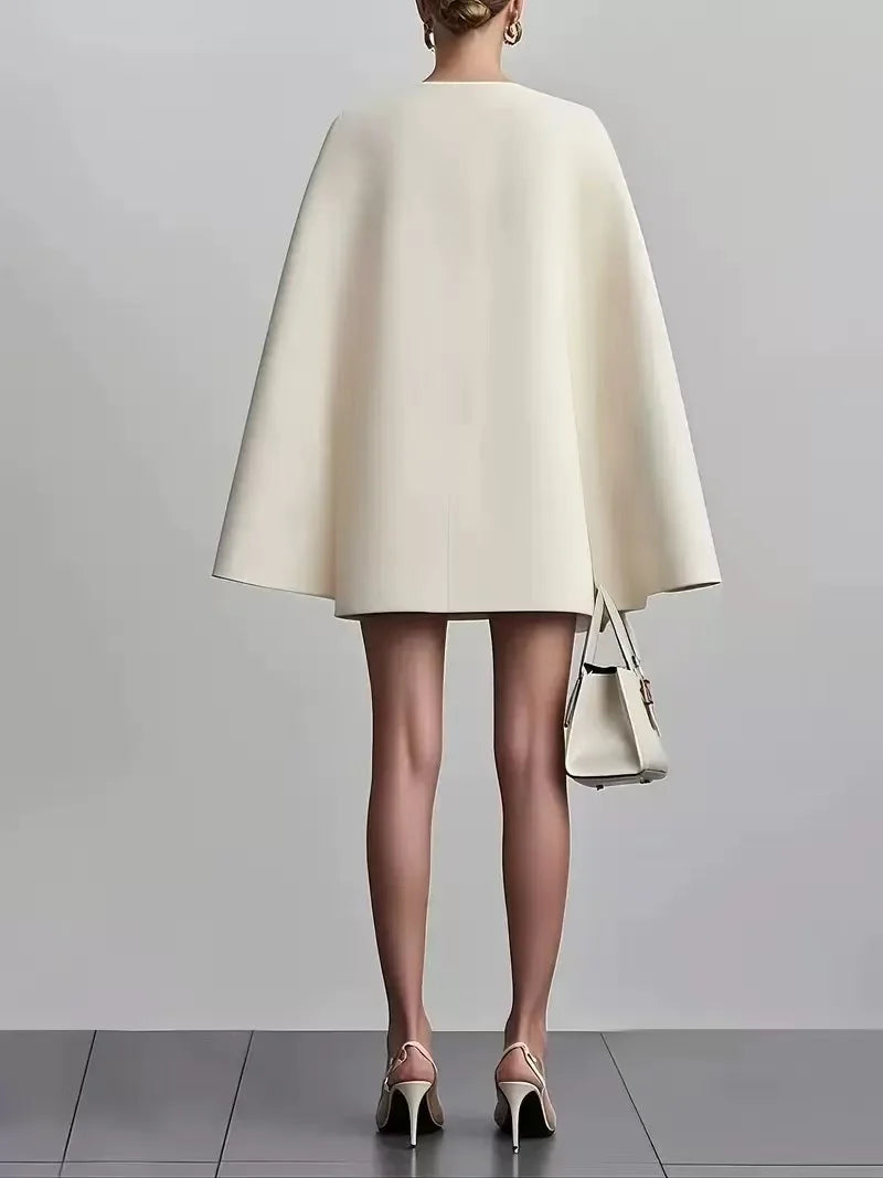 שמלת קייפ אלגנטית דגם - OPAL