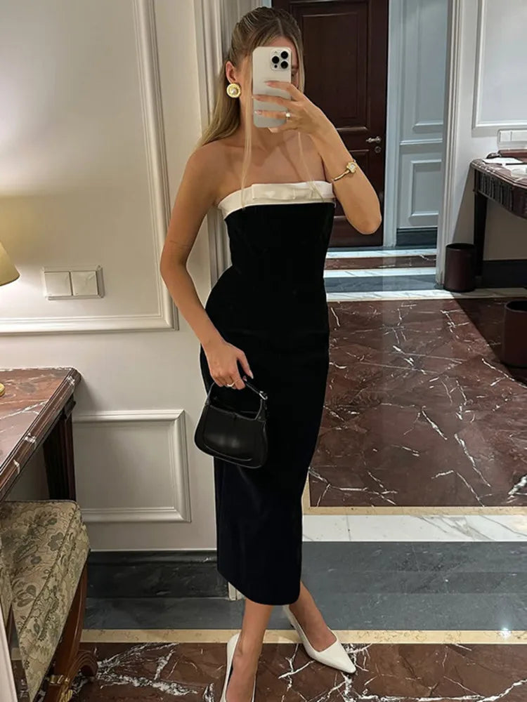 שמלת דגם - STRAPLESS